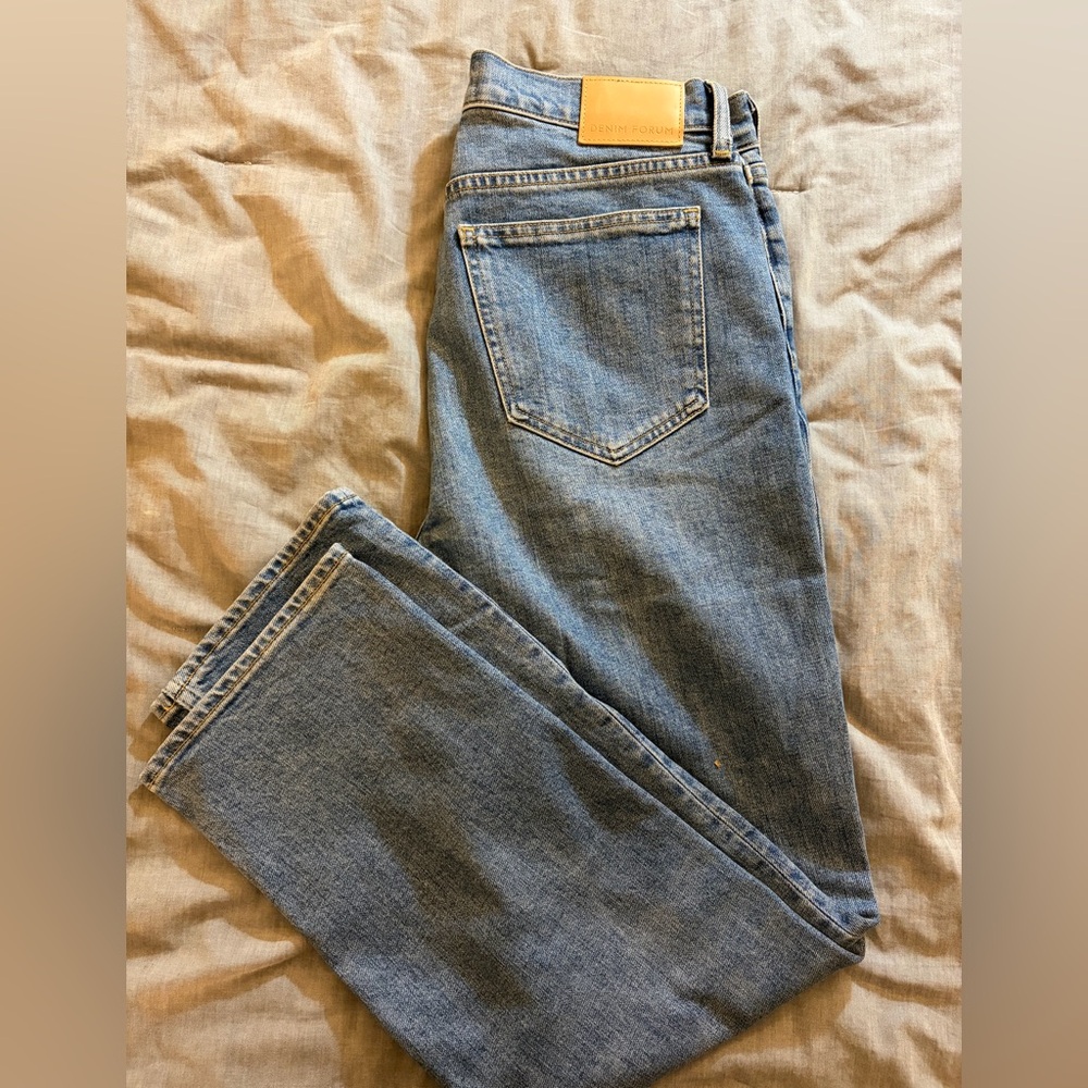 Aritzia Arlo Straight Leg Jeans
